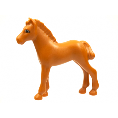 dark orange horse foal belville with black outlined eyes with eyelashes eye whites and large pupils with white glints pattern