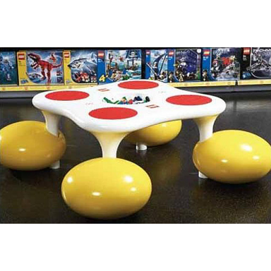 playtable with one bin 4 seats and 4 building plates