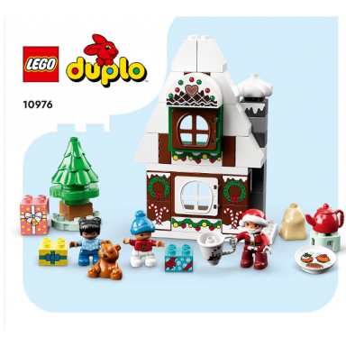 santas gingerbread house
