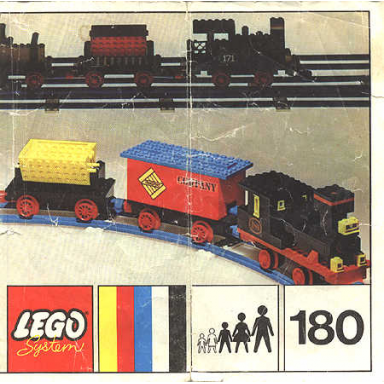 train with 5 wagons and circle of track