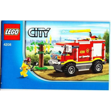 4 × 4 fire truck