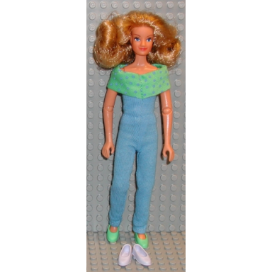scala doll kate with clothes