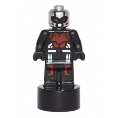 ant-man scott lang statuette trophy - original suit