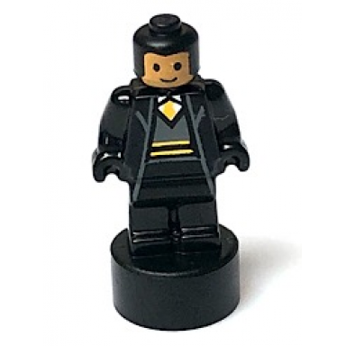 hufflepuff student statuette trophy 1 nougat face