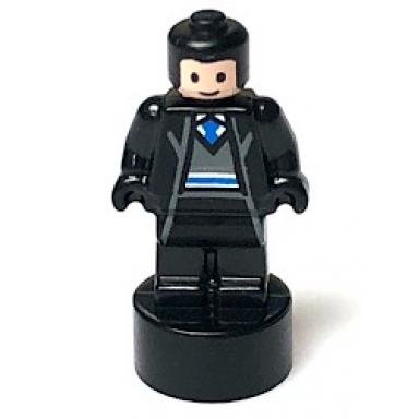 ravenclaw student statuette trophy 1 black hair light nougat face