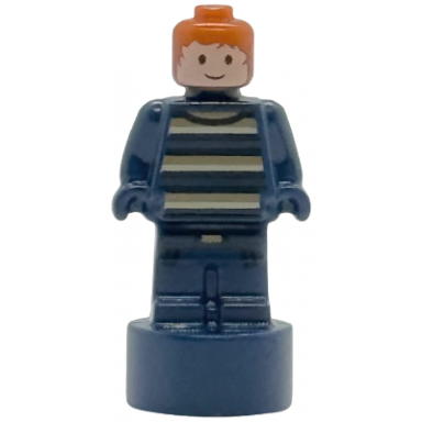 ron weasley statuette trophy - striped sweater