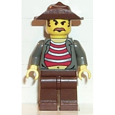 mr cunningham with brown hips