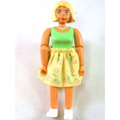 belville female - light violet shorts medium green shirt light yellow hair skirt
