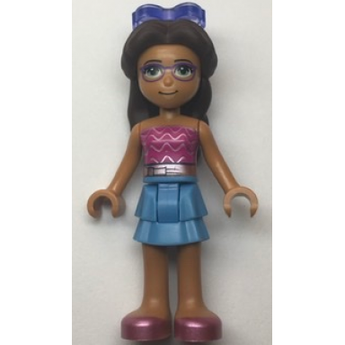 friends layla - medium blue skirt dark pink top with metallic pink belt sunglasses