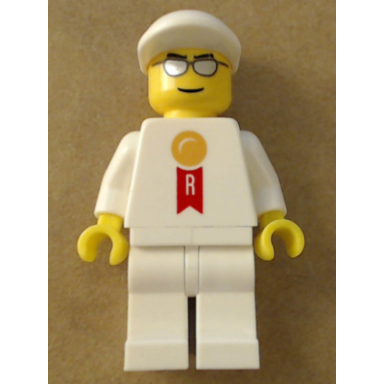 mr rebrick 2016 - lego.com rebrick on back