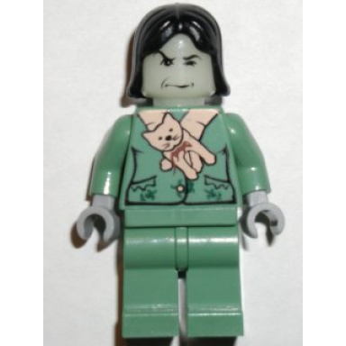 professor severus snape boggart - sand green outfit black hair