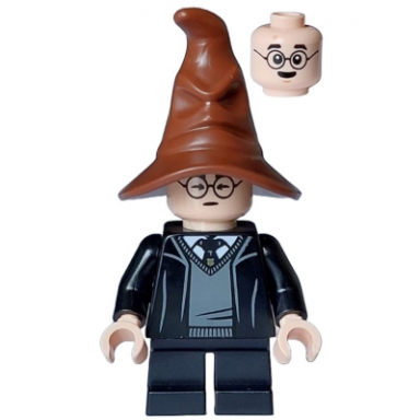 harry potter - hogwarts robe black tie and short legs reddish brown sorting hat