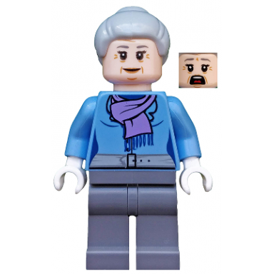 aunt may - medium lavender scarf
