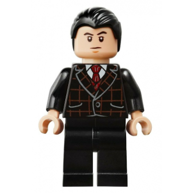 bruce wayne - black suit