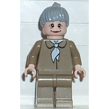 aunt may dark tan blouse dark tan legs light bluish gray ponytail hair