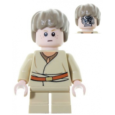 anakin skywalker - short legs short tousled hair belt with gold buckle