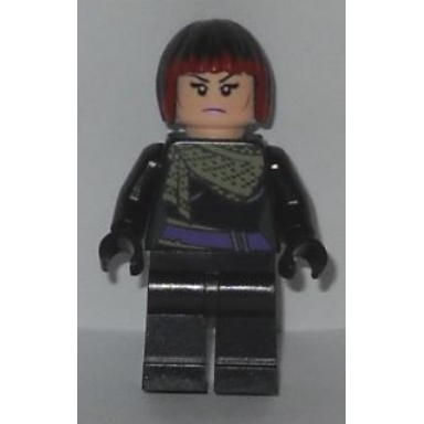 karai - scarf and dark red hair highlights movie version