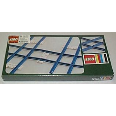 2 cross rails 8 straight tracks 4 base plates