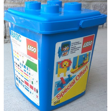 basic building set in bucket