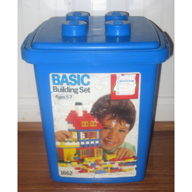 basic building set in bucket