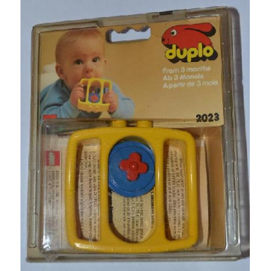 flower rattle-teether