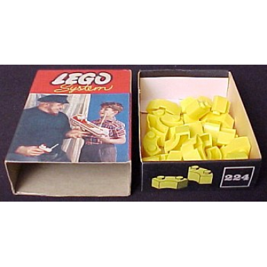2 x 2 curved bricks
