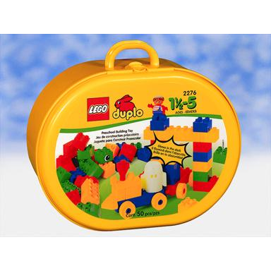 train with oval case
