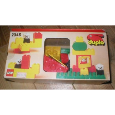 basic set house