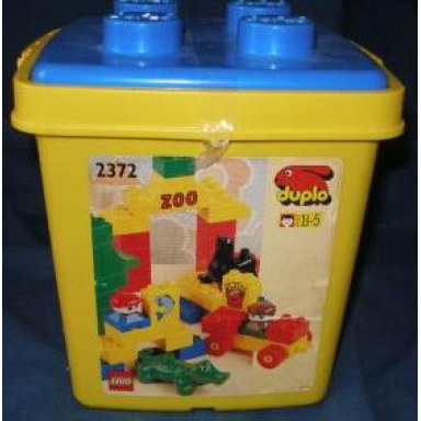 zoo bucket