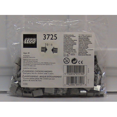 1 x 2 light gray bricks