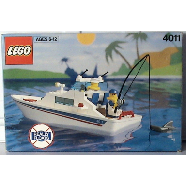 cabin cruiser
