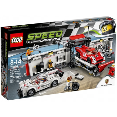 porsche 919 hybrid and 917k pit lane