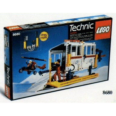 arctic rescue base