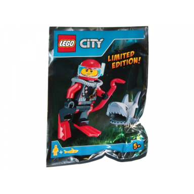 scuba diver and shark foil pack 1