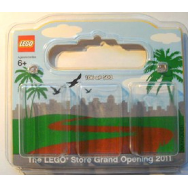 lego store grand opening exclusive set fashion valley san diego ca blister pack