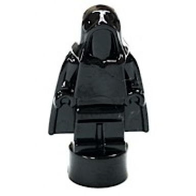 minifigure utensil statuette trophy with cape and hood