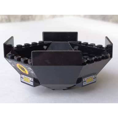 black cockpit 10 x 10 x 4 octagonal with axle hole with vent pattern stickers - set 8970