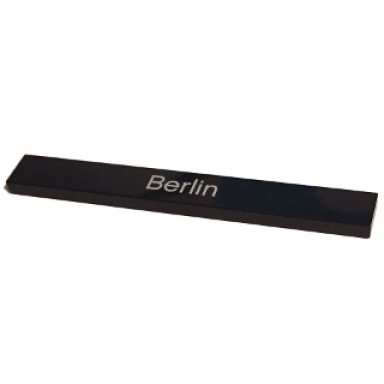 black tile 1 x 8 with berlin pattern