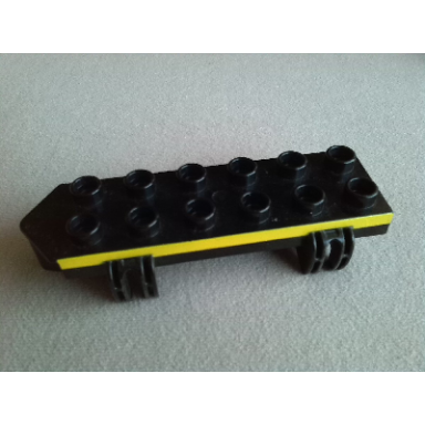 duplo car base 2 x 6 with yellow stripe pattern