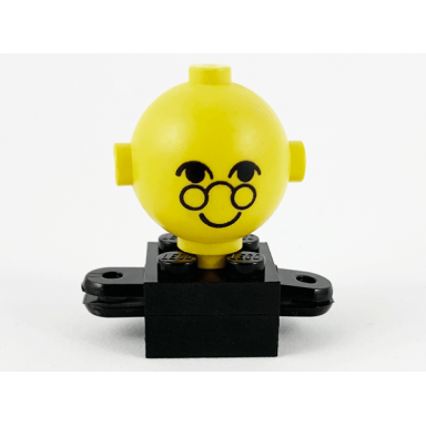 homemaker figure maxifigure torso assembly with yellow head with black eyes glasses and smile pattern 792c03 685px2