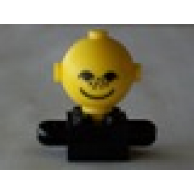 homemaker figure maxifigure torso assembly with yellow head with black eyes freckles and smile pattern 792c03 685px3