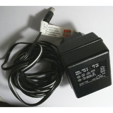 electric train speed regulator 9v power adapter 230v 50hz continental europe san tai version
