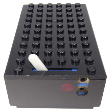 black electric 4.5v battery box 6 x 11 x 3 type ii for 1-prong 2-prong connectors with red dot pattern