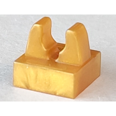 pearl gold tile modified 1 x 1 with clip with center cut