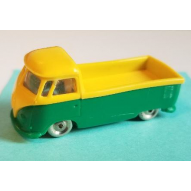 yellow ho scale vw pickup with green base