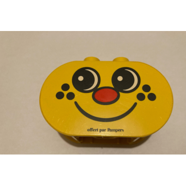 yellow duplo brick 2 x 4 x 2 rounded ends with freckle face with offert par pampers pattern