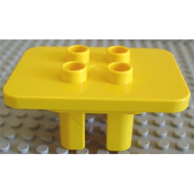 yellow duplo furniture table square with 4 top studs
