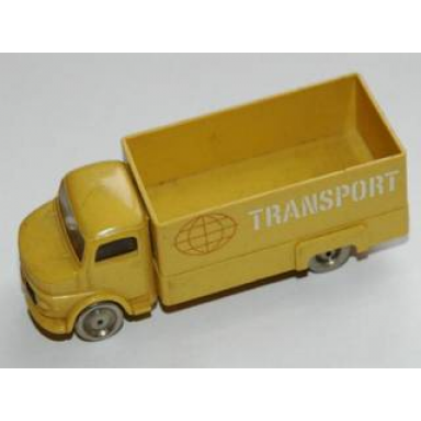 yellow ho scale mercedes box truck without gray top