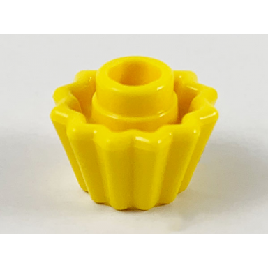 yellow minifigure utensil cupcake liner - indented top