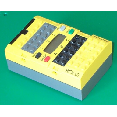 yellow mindstorms rcx 1.0 without power jack from mindstorms 1.5 sets - complete brick